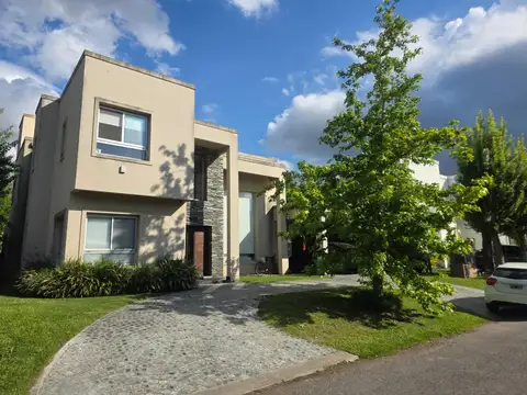 HORACIO QUIROGA al 4900