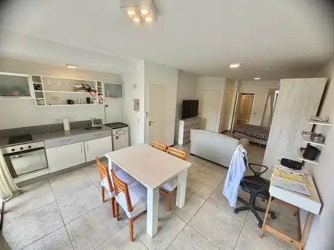 Departamento en Alquiler con 1 cochera