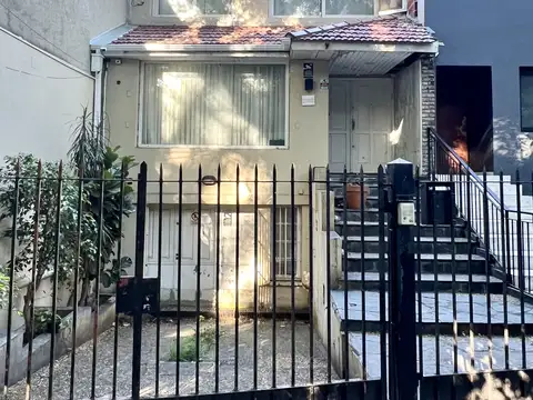 Casa en Venta en Acassuso Vias  /  Libertador, USD 450.000