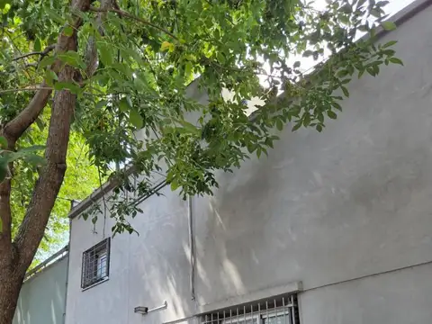 Emilio Lamarca 5000, Piso PB