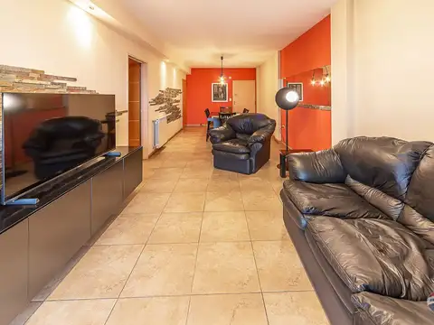 Departamento 4 ambientes con 2 baños