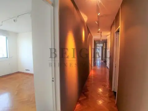 Departamento en Venta con 2 cocheras