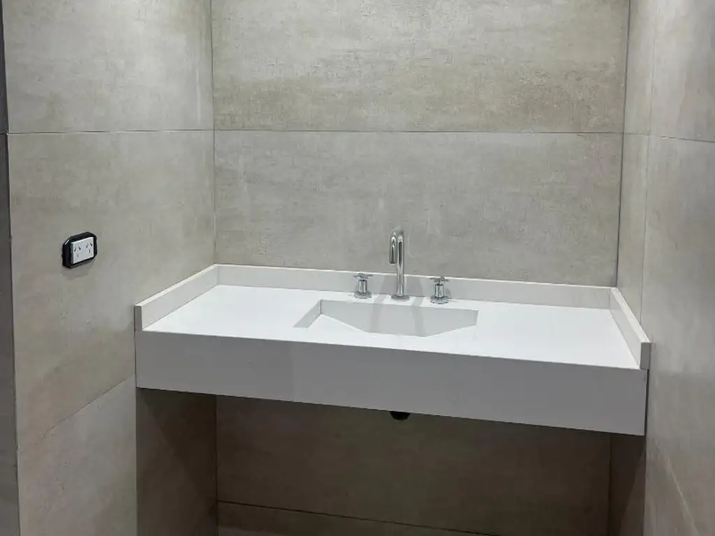 Adrogue inmejorable ubicación semipisos en construcción  - Foto 15