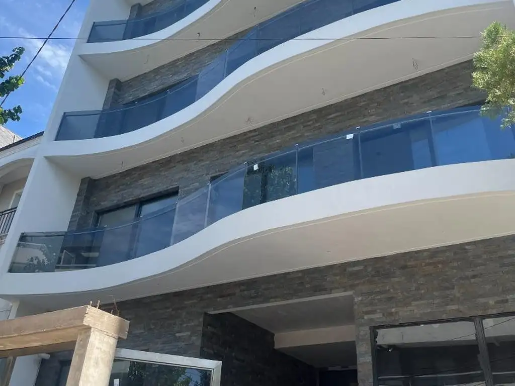 Emprendimiento en Adrogue - Etapa: En construcción