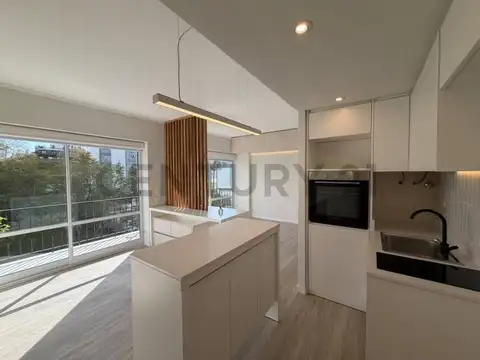 Venta Monoambiente totalmente refaccionado a nuevo con balcón corrido y vista abierta