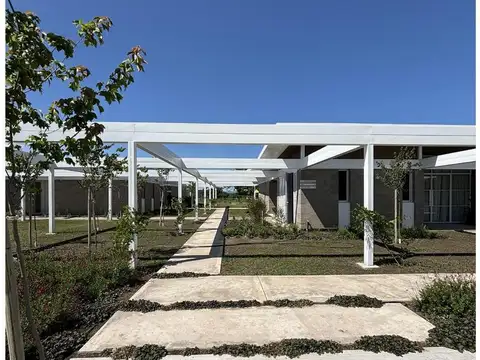 VENTA DE TERRENO EN LA ARBOLADA