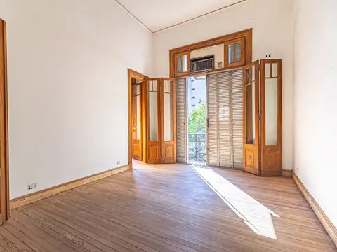 Avenida Rivadavia 4100, Piso 1