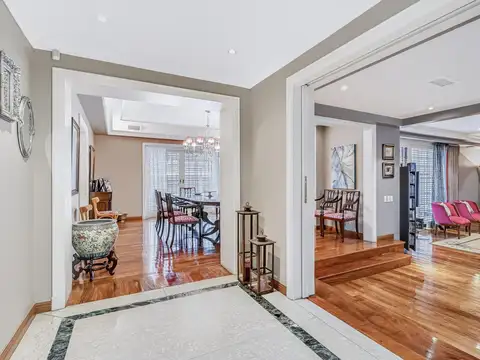 Venta | Casa 8 Ambientes | 4 Cocheras | Quincho | Playroom | Ramos Mejía