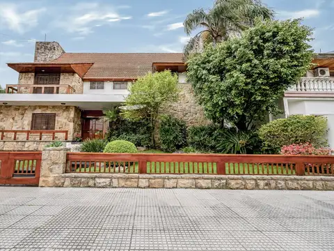 Casa en Venta en Ramos Mejía Sur, USD 880.000
