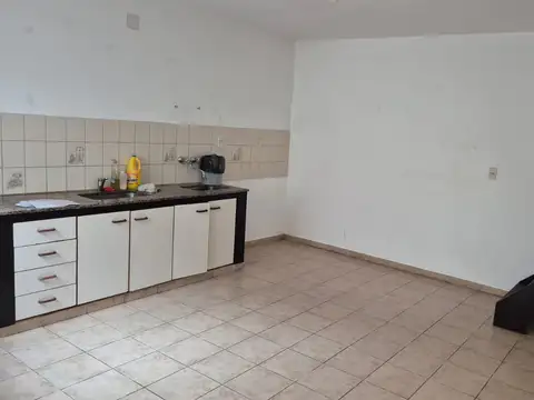 Depto Tipo Casa en Alquiler de 1 dormitorio