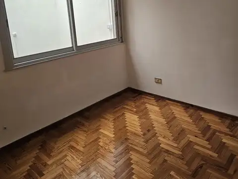 Depto Tipo Casa en Alquiler de 3 ambientes