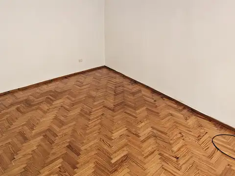 Depto Tipo Casa en Alquiler en Floresta Sur, $ 980.000