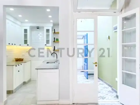 Venta Ph 2 Ambientes Liniers Reciclado a NUEVO Patio Balcon Permuta
