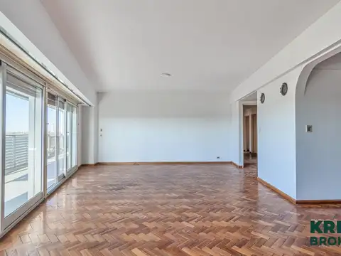 Departamento 5 ambientes con 2 baños