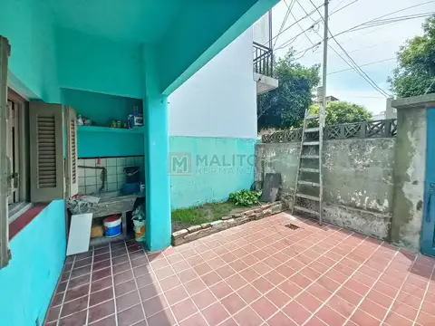 Casa 3 ambientes con 1 baño