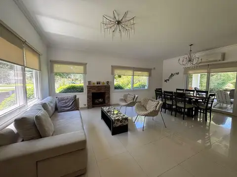 Casa en Venta en Weston, USD 465.000