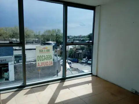 Ituzaingo y Ruta 8 300