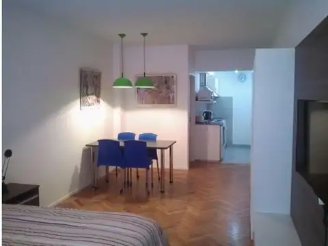 Avenida Hipólito Yrigoyen 3500