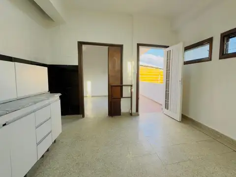 Departamento 4 ambientes con 1 baño