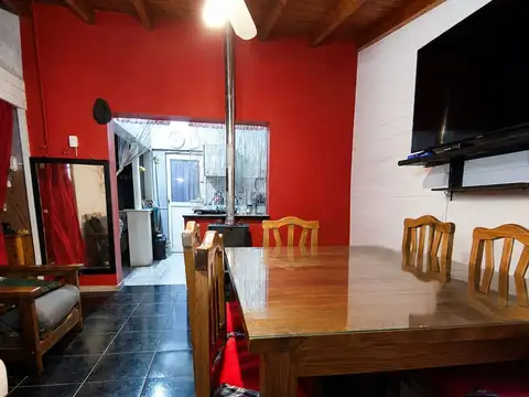 Casa 4 ambientes con 1 baño