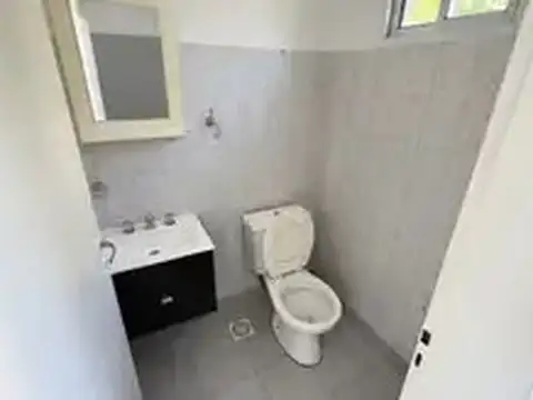Local en Alquiler en De Vicenzo Chico, $ 2.700.000