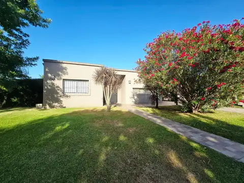 CASA EN VENTA EN LA CUESTA - PILAR