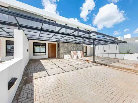 VENTA DUPLEX A ESTRENAR 3 DORMITORIOS EN DOCTA