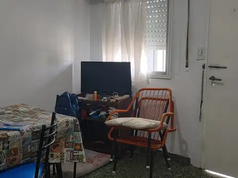 Tomas Godoy Cruz 1500