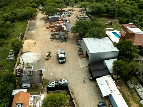 Casa en Venta en Barranca Colorada, Merlo