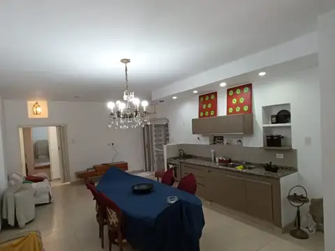 Rondeau 2500, Piso PB
