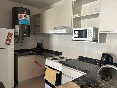 Departamento en Alquiler en Centro, $ 800.000