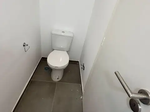 Casa 2 ambientes con 1 baño