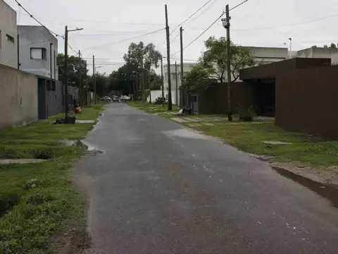 Terreno en Venta en Manuel B Gonnet, USD 25.000