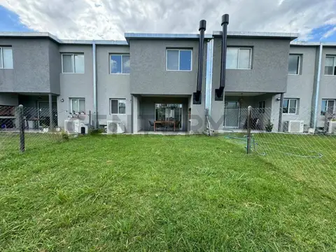 Depto Tipo Casa en Venta en Garin, USD 157.000