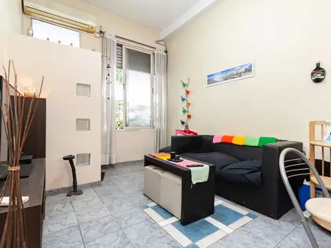 Departamento monoambiente dividido en Balvanera