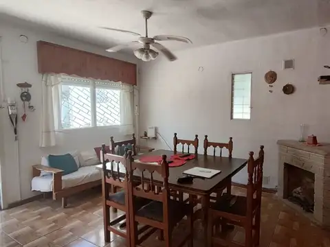 CASA 5 AMBIENTES VENTA EN GLEW  FINANCIA PERMUTA