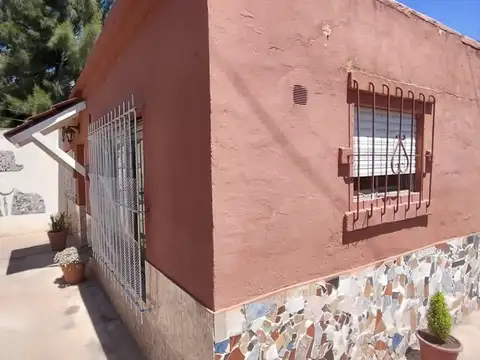 Nuestras Malvinas 1100