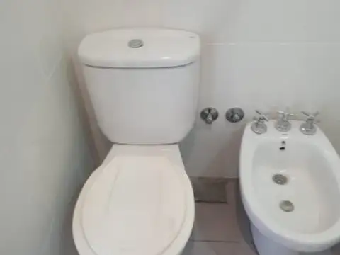 Alquiler departamento 2 ambientes Villa Luzuriaga