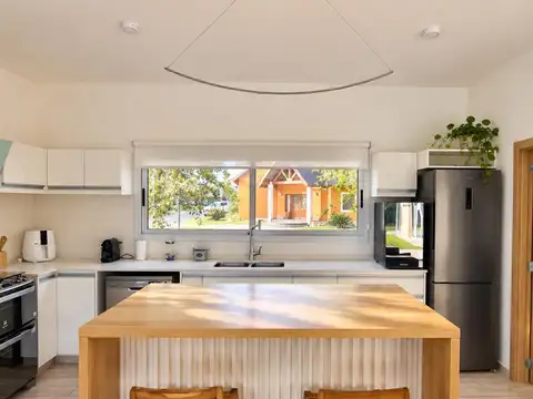 CASA EN VENTA EN WESTON 4 AMBIENTES | UNA PLANTA