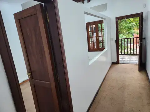 Oficina en zona Sanatorio Las Lomas - San Isidro