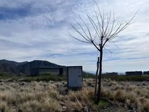 Hauser vende exclusivo lote en Mendoza Norte Country Club