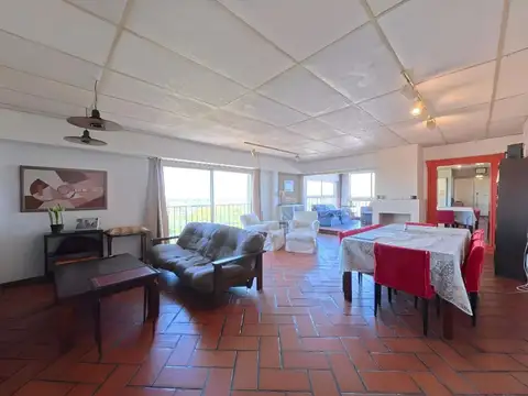 Departamento en Venta de 4 dormitorios
