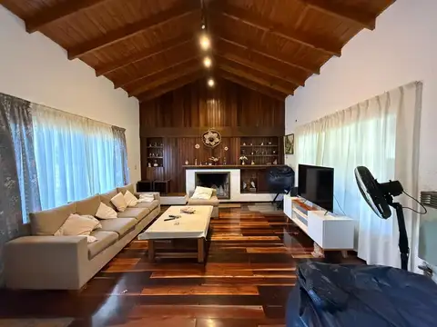 Casa en Alquiler de 6 dormitorios