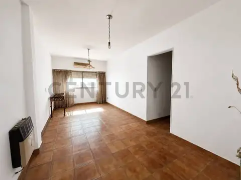 VENTA DEPARTAMENTO 4 AMBIENTES CON COCHERA APTO CREDITO EN LANUS OESTE