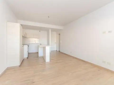 Departamento de dos ambientes en alquiler y venta sobre Av. Libertador, Victoria