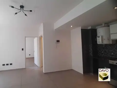 Excelente 2 ambientes nuevo con balcón, piscina y sum