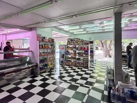 Local en Venta 26 años