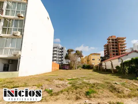 Avenida Costanera 100