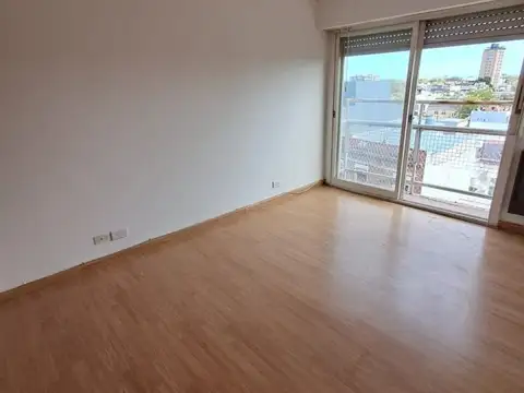 Departamento en Venta en San Isidro Centro, USD 135.000