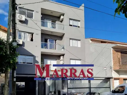 MONOAMBIENTE AL FRENTE, IMPECABLE